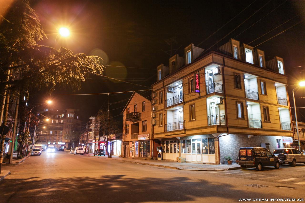 Dream Hotel Batumi Exterior photo